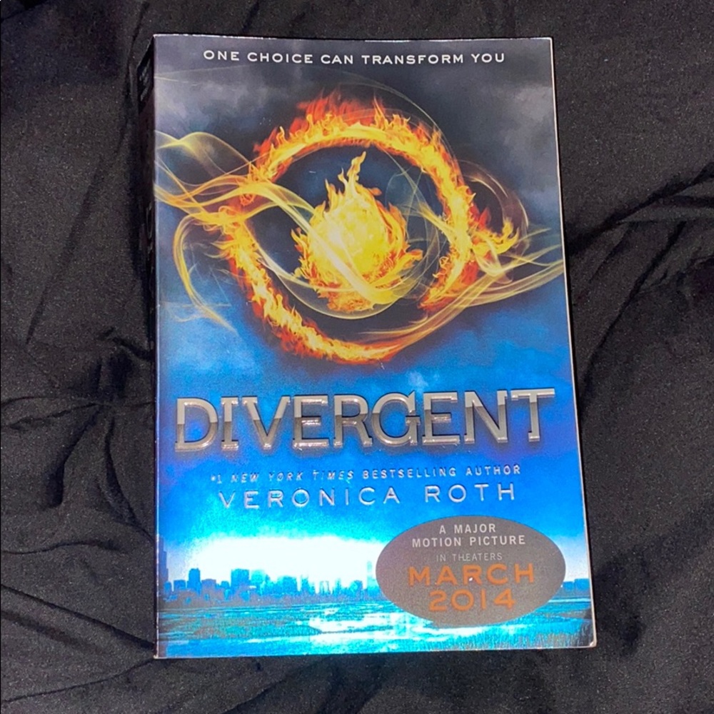 divergent book